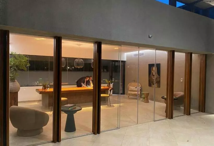 Le Petit Village Boutique Hotel & Spa