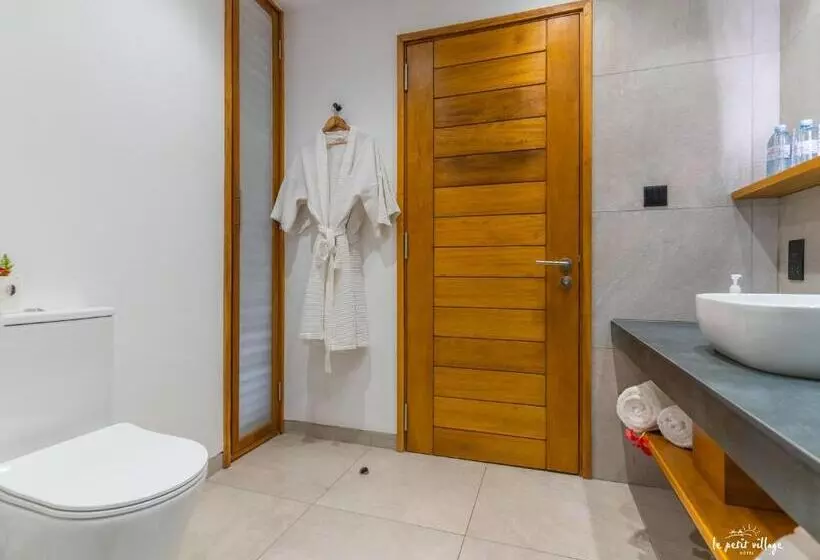 Le Petit Village Boutique Hotel & Spa