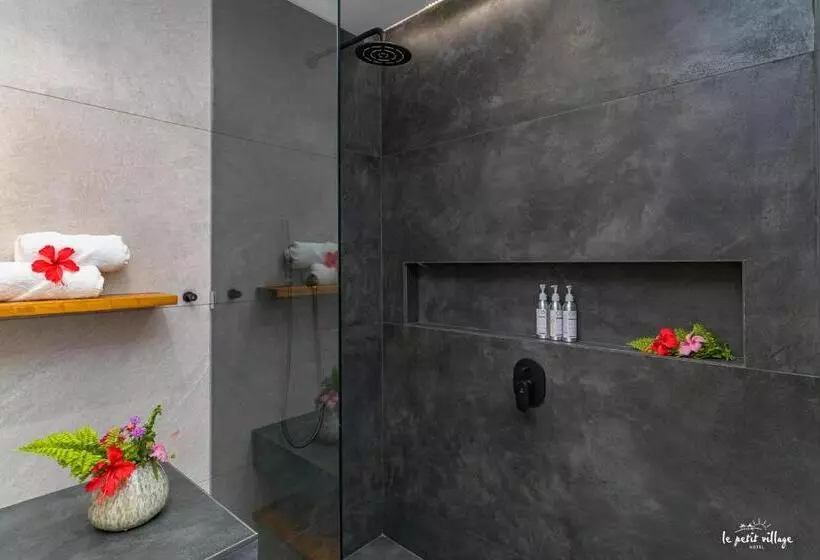 Le Petit Village Boutique Hotel & Spa