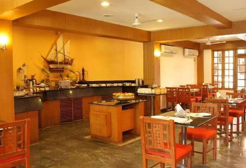 Отель Mamallaa Heritage