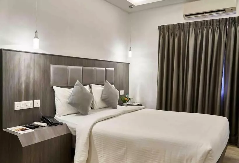 Отель Mamallaa Heritage