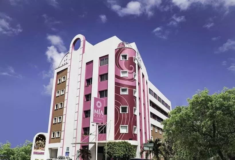 هتل Mia City Villa Hermosa