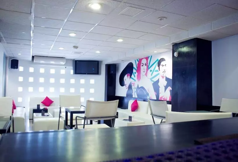 هتل Mia City Villa Hermosa