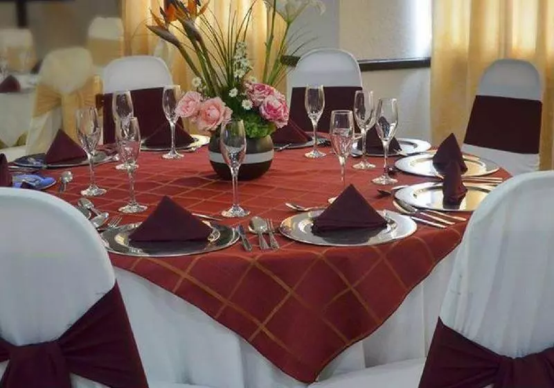 هتل Mia City Villa Hermosa