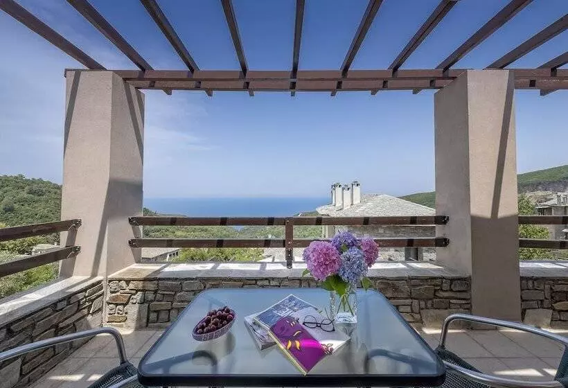 בית מלון כפרי Petradi