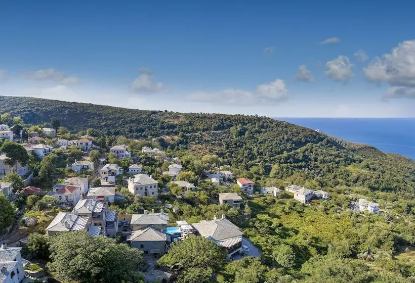 בית מלון כפרי Petradi