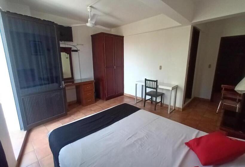 Отель Santa Lucia