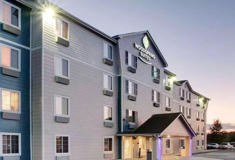 Отель Woodspring Suites Charlotte Shelby