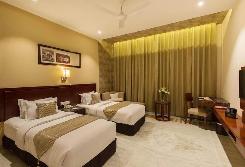 Kk Royal Hotel & Convention Centre