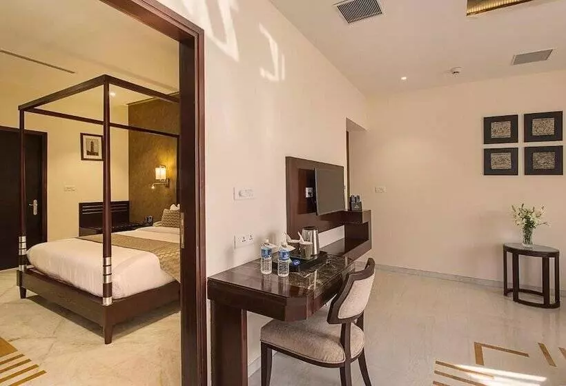 Kk Royal Hotel & Convention Centre