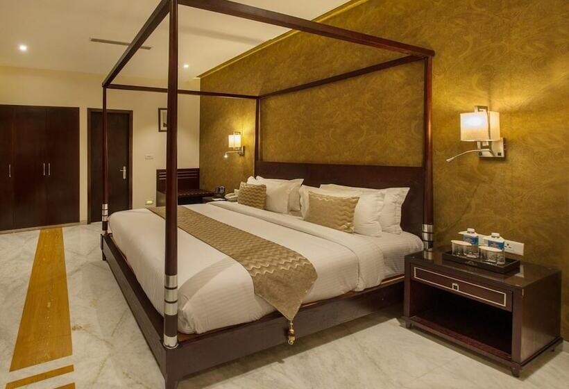 Kk Royal Hotel & Convention Centre