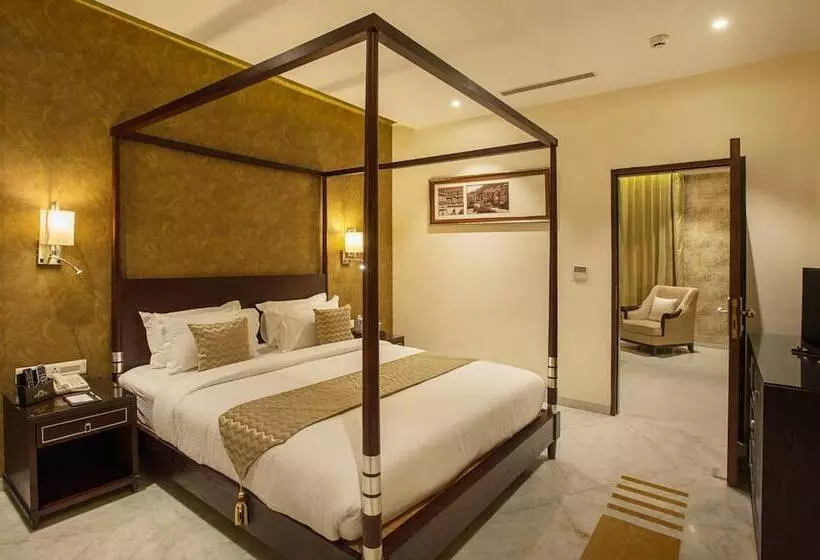 Kk Royal Hotel & Convention Centre