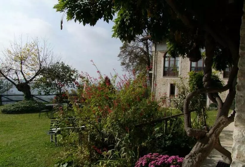 Aamiaismajoitus (B&B) Casa Branzele