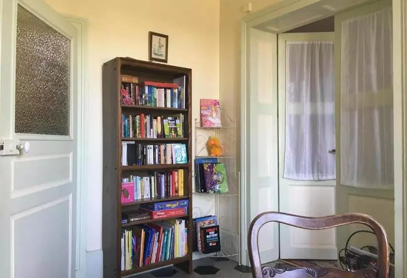 ベッドアンドブレックファースト Chambres D Hôtes Et Roulotte Au Bonheur Du Parc