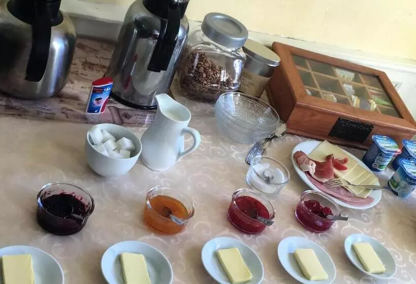 ベッドアンドブレックファースト Chambres D Hôtes Et Roulotte Au Bonheur Du Parc