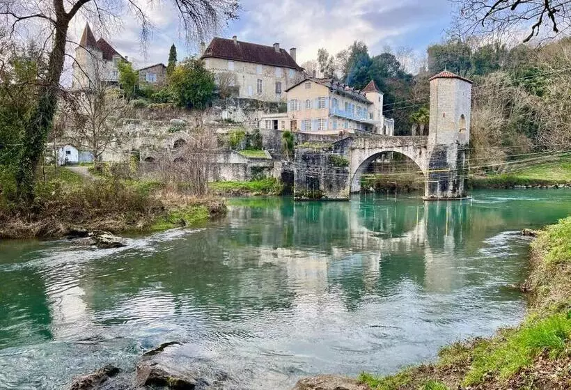 Aamiaismajoitus (B&B) Maison Du Gave