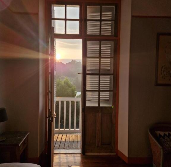 ベッドアンドブレックファースト Maison Du Gave