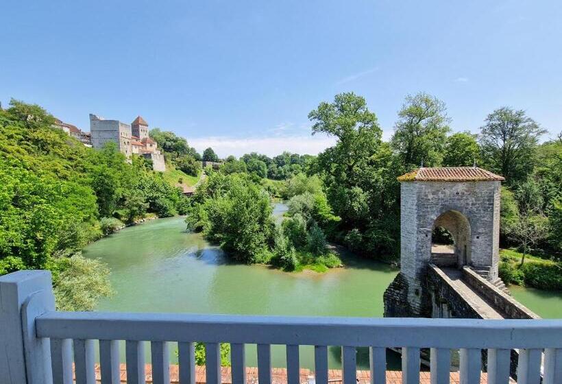 ベッドアンドブレックファースト Maison Du Gave