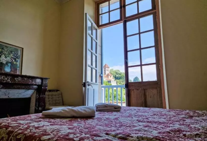 Aamiaismajoitus (B&B) Maison Du Gave