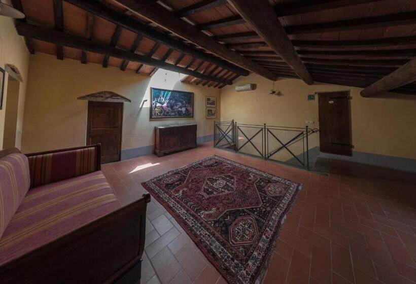 تختخواب و صبحانه Locanda Di Santantimo