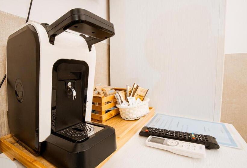 تختخواب و صبحانه Three Room   Sea View Luxury Loft