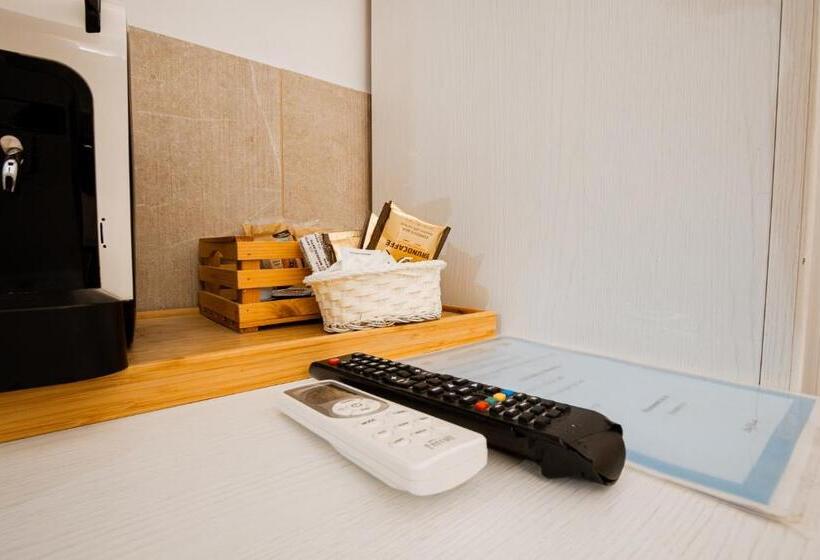 تختخواب و صبحانه Three Room   Sea View Luxury Loft