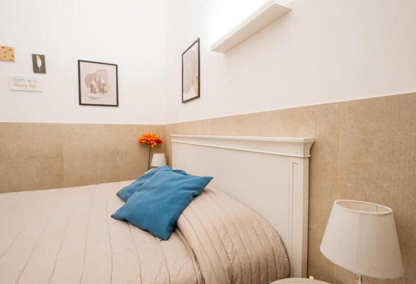 تختخواب و صبحانه Three Room   Sea View Luxury Loft