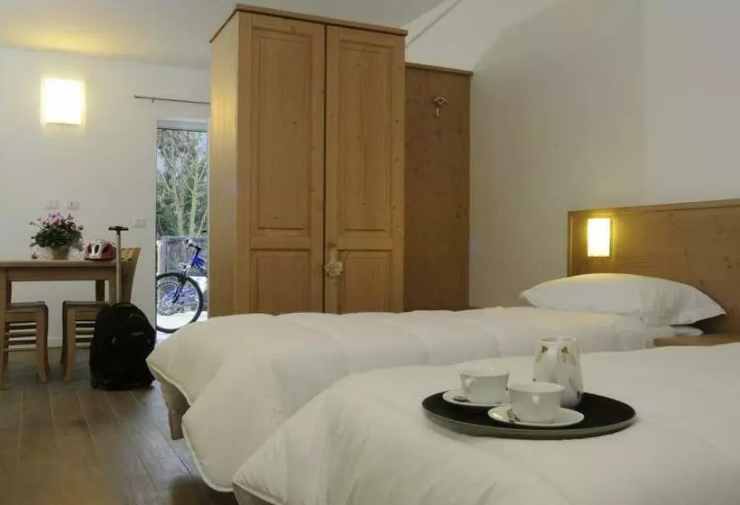 ホテル Agriturismo Monte Del Re