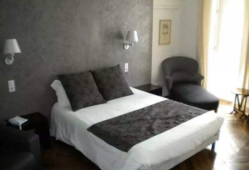 Hotelli Chateau De Creissels