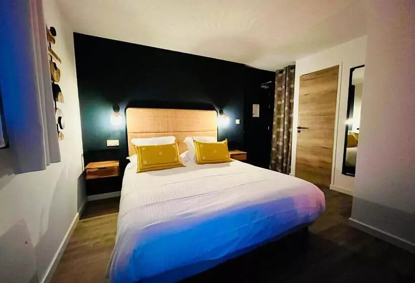 ホテル Hôtel Les Chaumettes