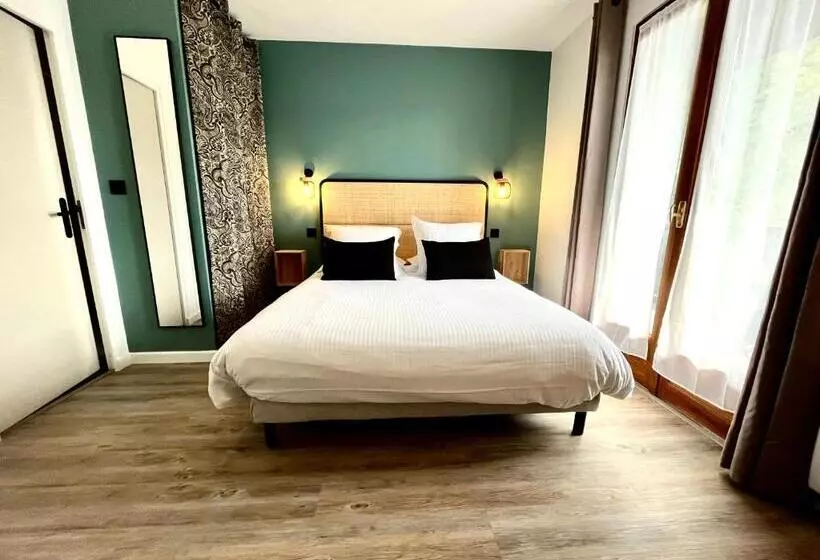 ホテル Hôtel Les Chaumettes