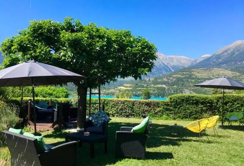 ホテル Hôtel Les Chaumettes