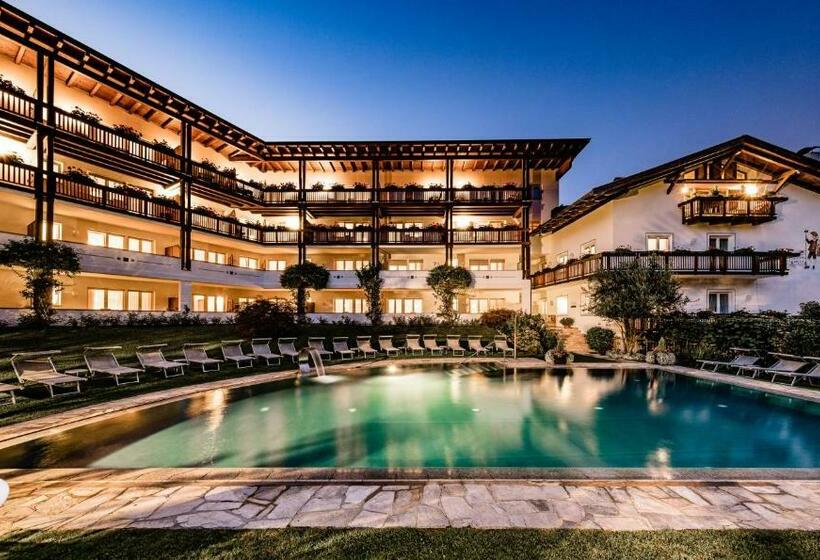 Отель Saltauserhof