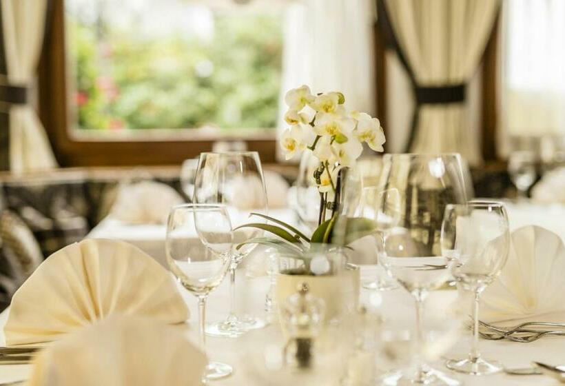 Отель Saltauserhof