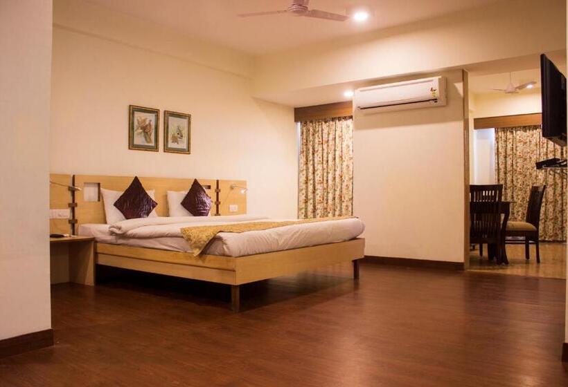 בית מלון כפרי Savoy Greens Jabli