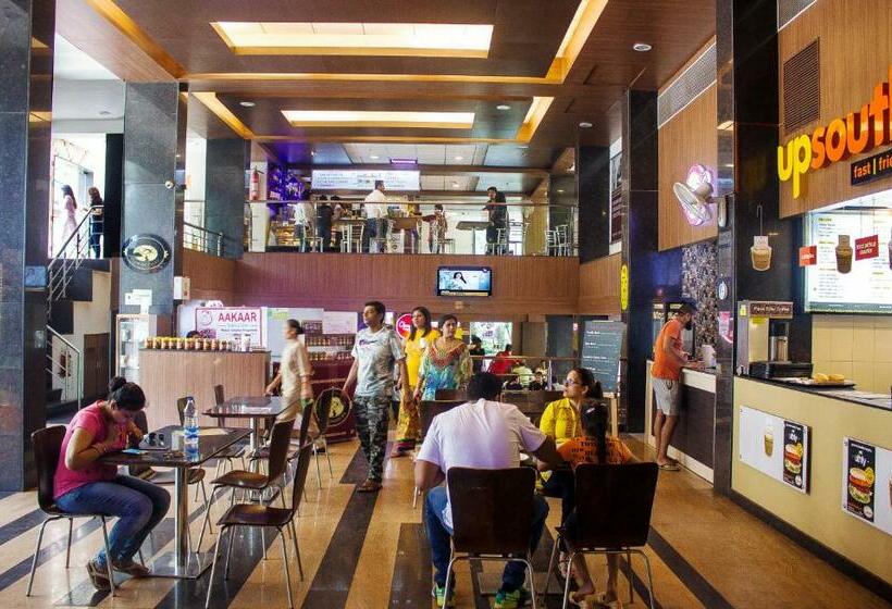 בית מלון כפרי Savoy Greens Jabli