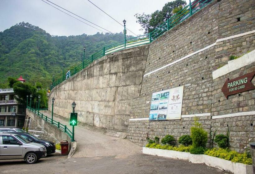 בית מלון כפרי Savoy Greens Jabli