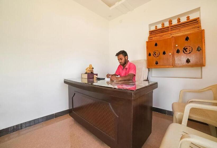 فندق Spot On 67781 Bgr Gardens