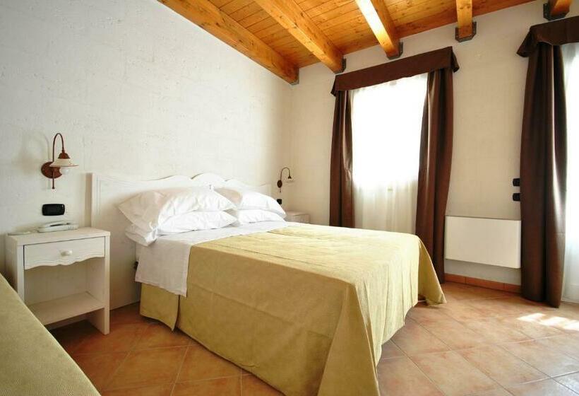 בית מלון כפרי Tenuta Kyrios