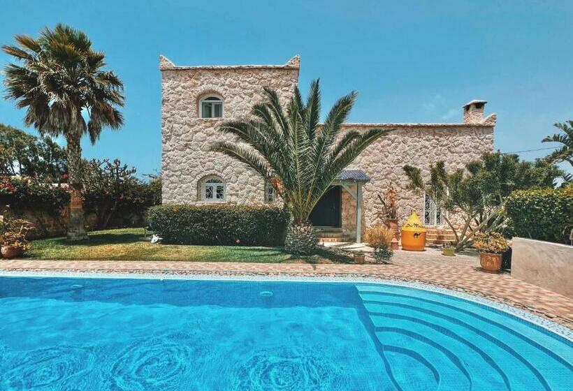 ペンション Dar Macha