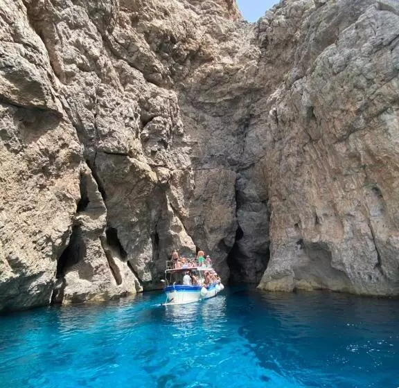 Majatalo Isoladelmiele