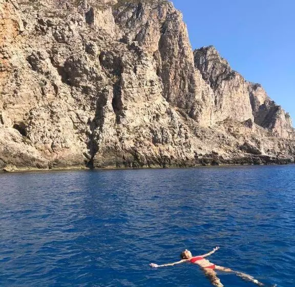 Majatalo Isoladelmiele