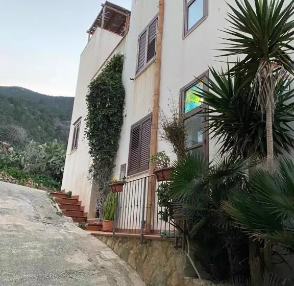 Majatalo Isoladelmiele