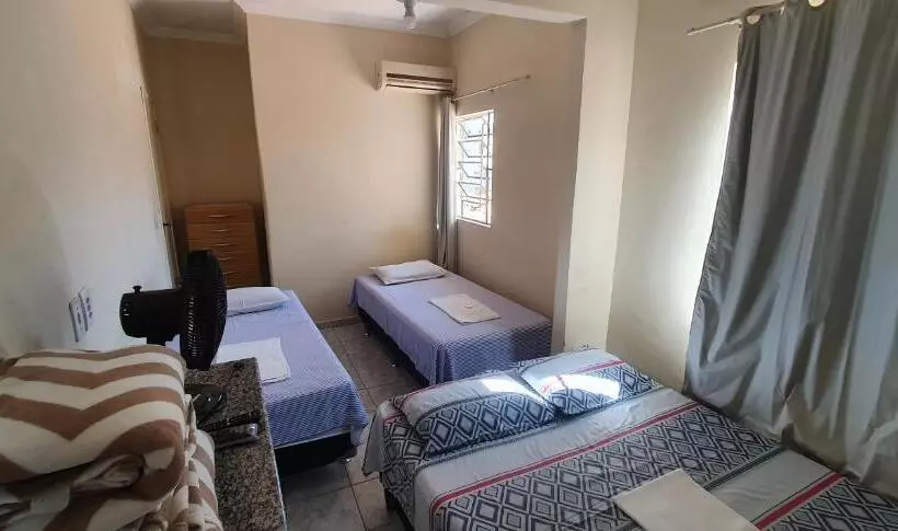 ペンション Pousada Azevedo