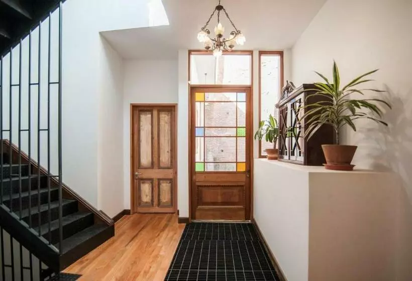 هاستل Casa California Guesthouse