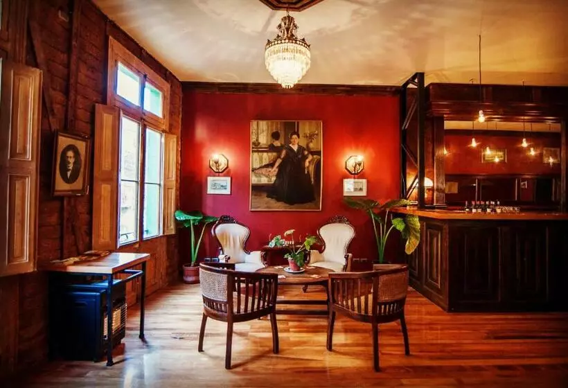 هاستل Casa California Guesthouse