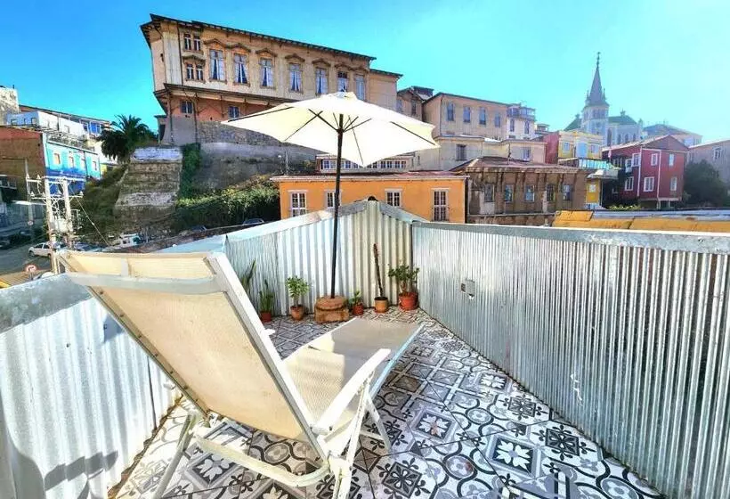 هاستل Casa California Guesthouse