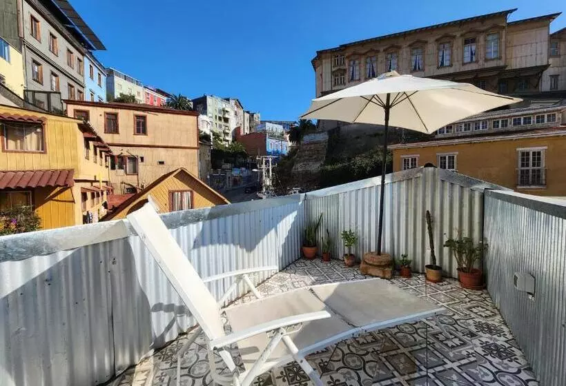 هاستل Casa California Guesthouse