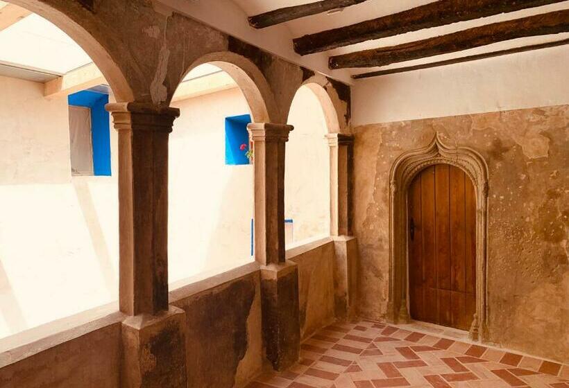 فندق Castillo Palacio De Bulbuente