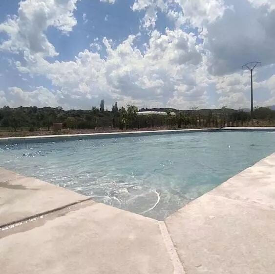 Hotelli Castillo Palacio De Bulbuente